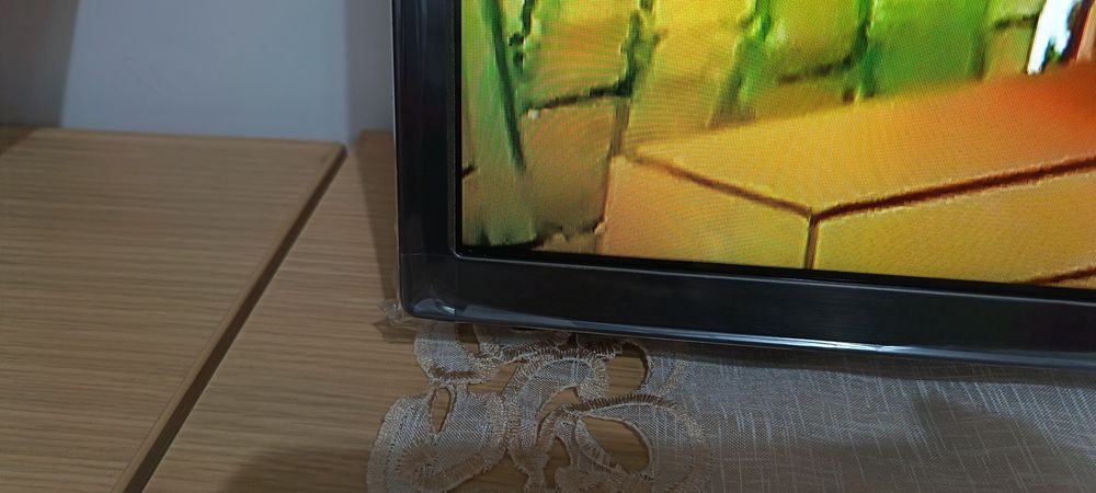 TV LG 80 CM Impecabil