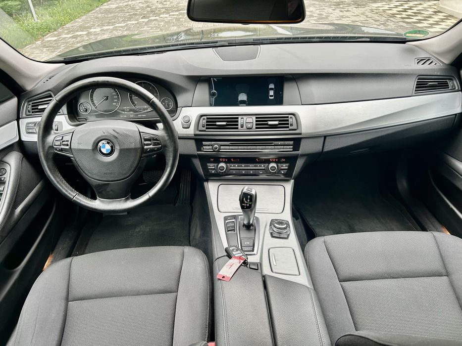 BMW 520d-184CP/automat/2012