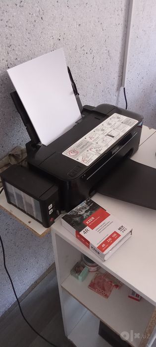 Срочно продаётся принтер epson л100