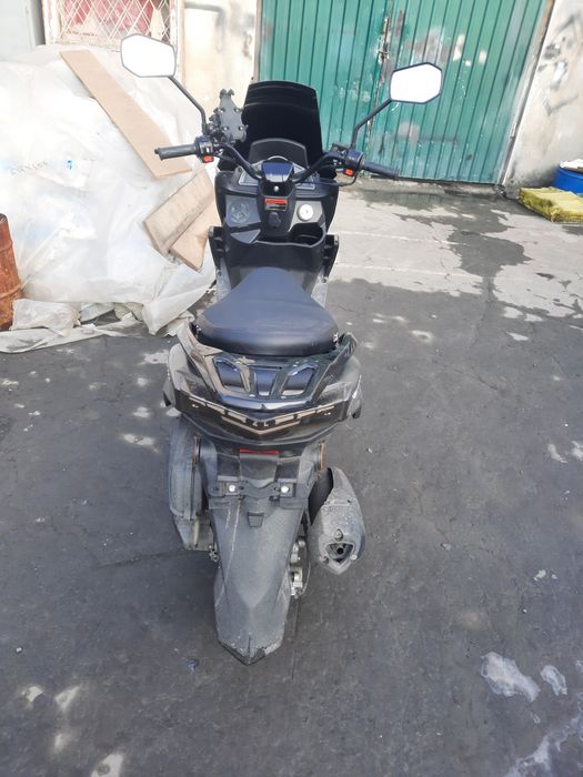 Tigr skuter Sotiladi