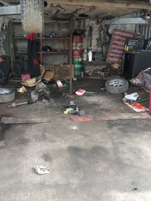 Боксы для СТО с подъемником