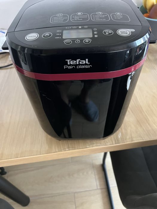 masina de facut paine tefal