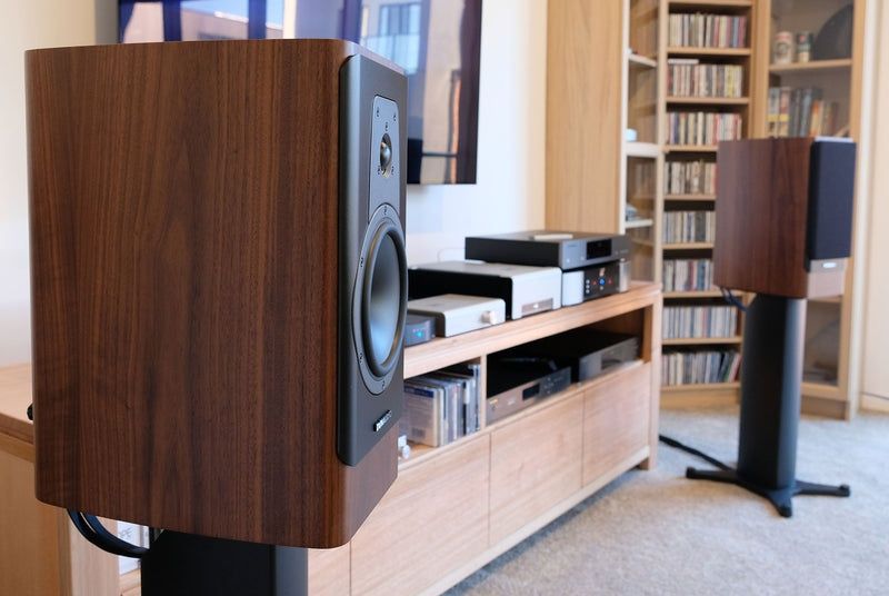 Dynaudio contour 20i