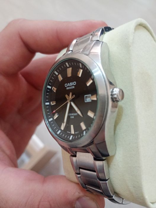 Мъжки часовник Casio в отлично състояние