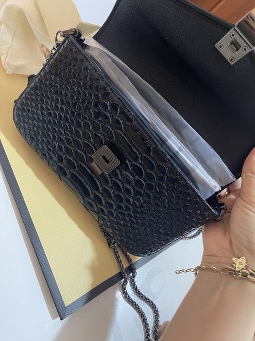 Продам кожанную сумку