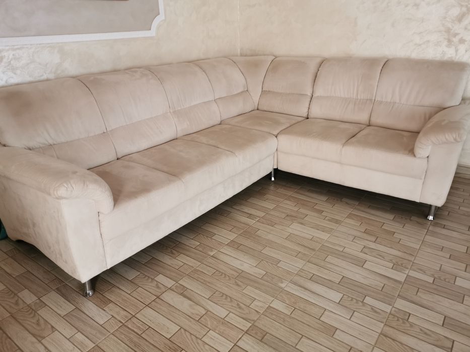 Coltar living stare foarte buna