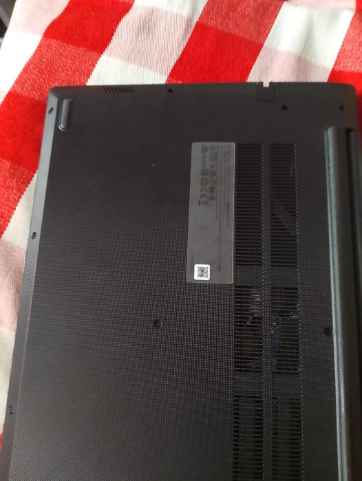 Рабочий ноутбук Lenovo