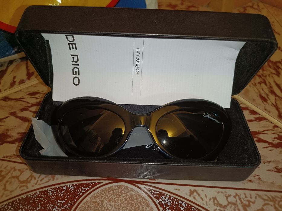 Ochelari de soare Bleumarine/Swarovski