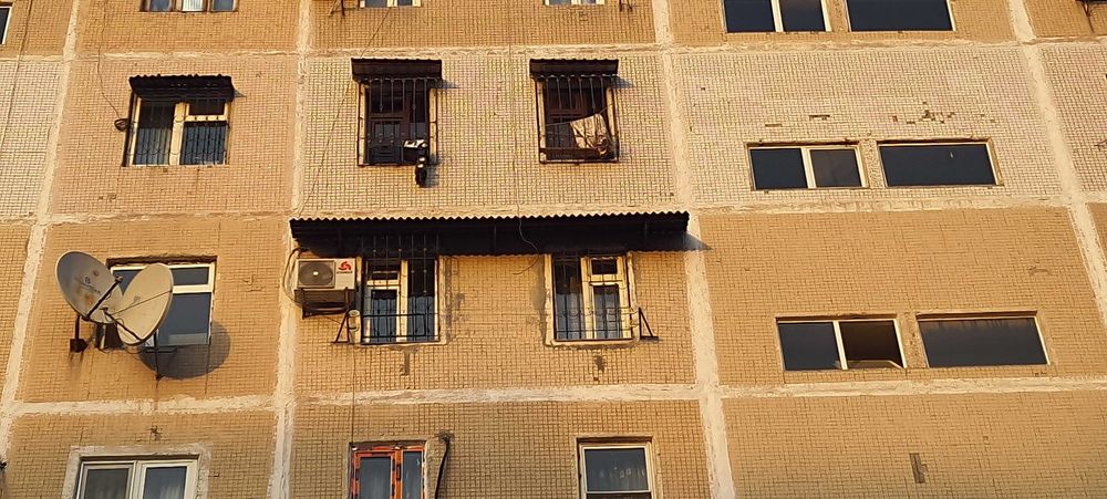 Козырьки, козырек. навес naves tom. решётки на окна. перила