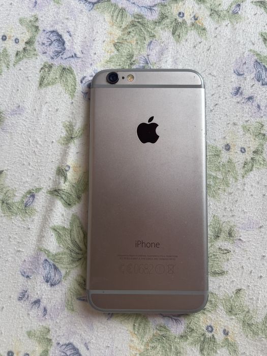 Iphone 6 айфон 6, не включается, коробка имеется.