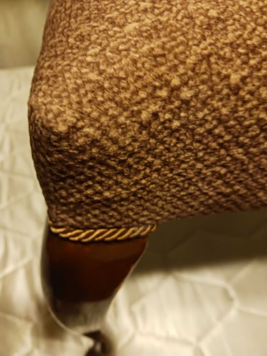 Ниска холна маса и столове