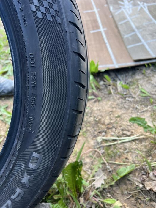 Гуми DAVANTI / BRIDGESTONE 245 45 R19 DOT - 22/23