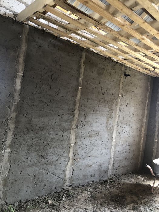 Штукатурка, стяжка, крыша