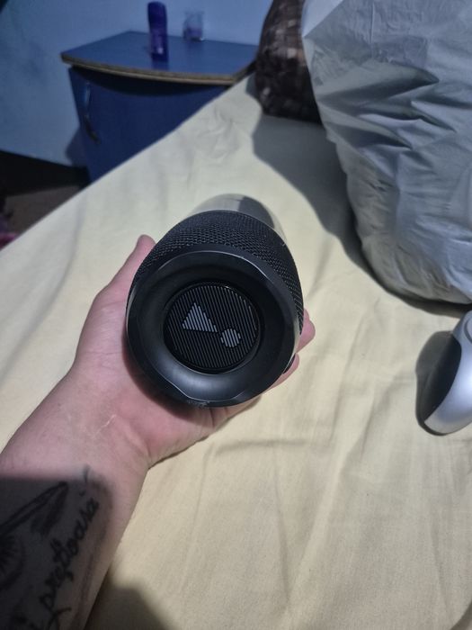 Jbl pulse 3, sunet impecabil.