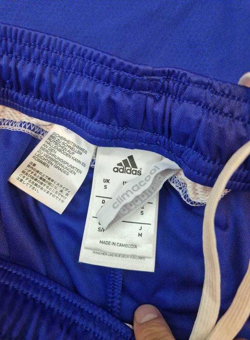 Тренировъчен анцуг на Челси