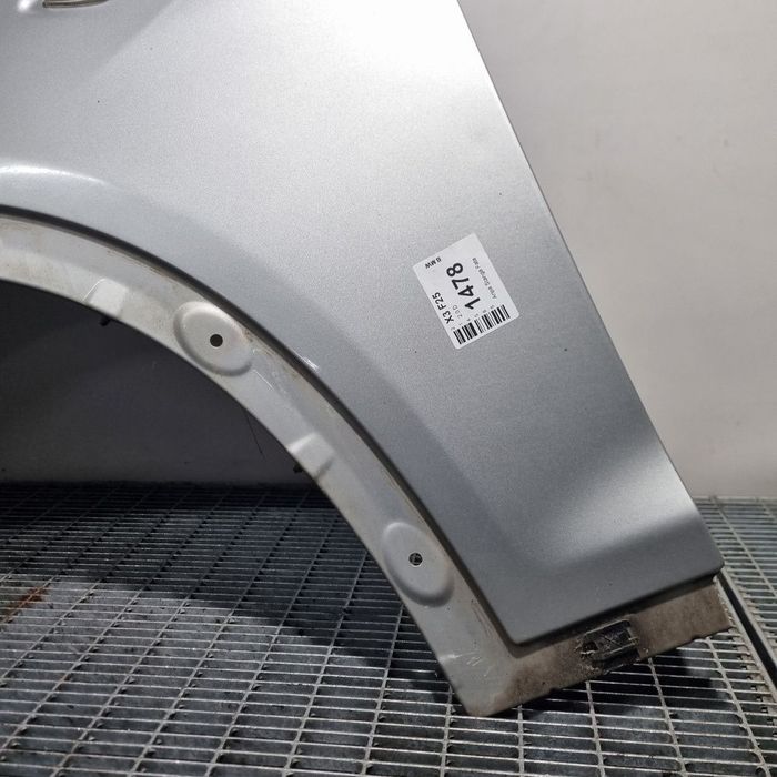 Aripa Stanga Fata BMW X3 F25 2010 - 2014 4 Usi Titansilber 354 (1478)
