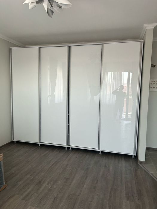 Garsonieră de închiriat cartier Orizont Buzău detalii la numărul de tl