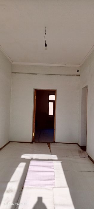 Kôk terak generalda 5 sotihli uchastka sotiladi