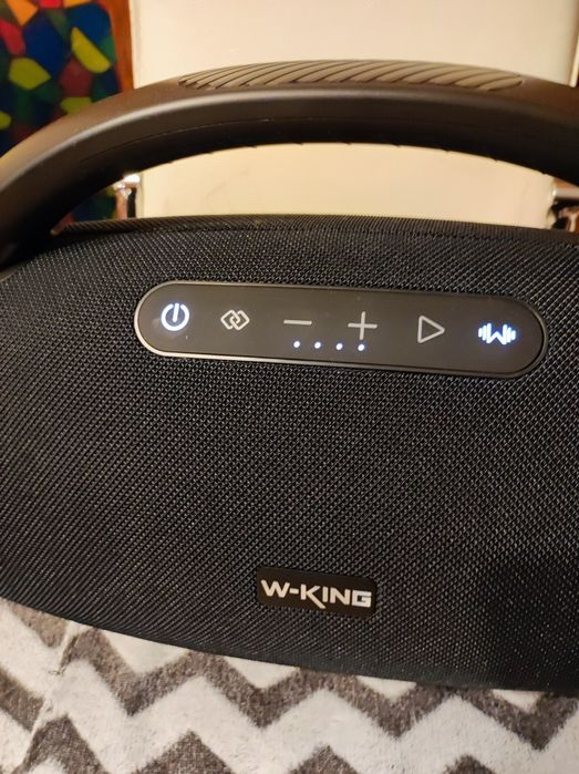 Boxă  portabilă  Puternică  W- KING .  X20 ,  200  w  , RMS.