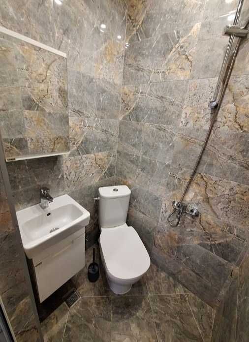 Дава се под наем Двустаен апартамент в София, Изток - 75 кв.м за 792 € - Снимка #9