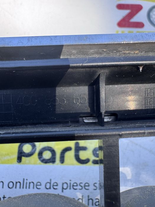Grila fata centrala Audi A6 C7 2011-2015