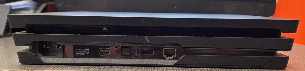 Hope Amanet P4 PlayStation 4 PRO / 1TB