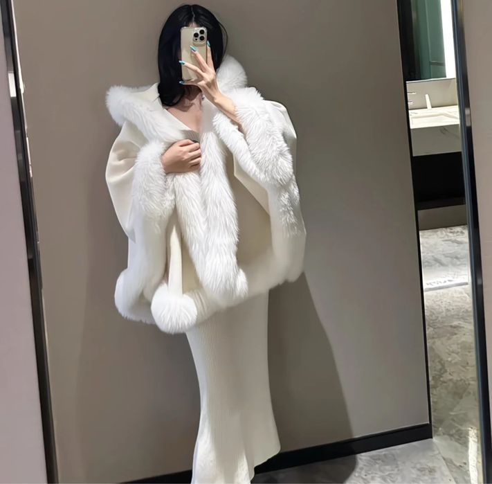 Женское пончо НОВОЕ