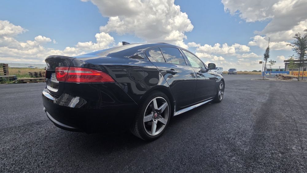 JAGUAR XE 2018 — imagine 4