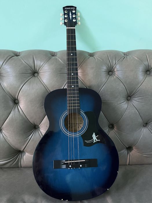 Ronnie Wood гитара