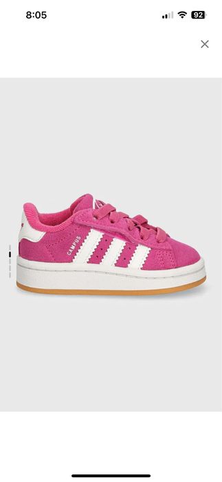 Адидаа за бебе нови