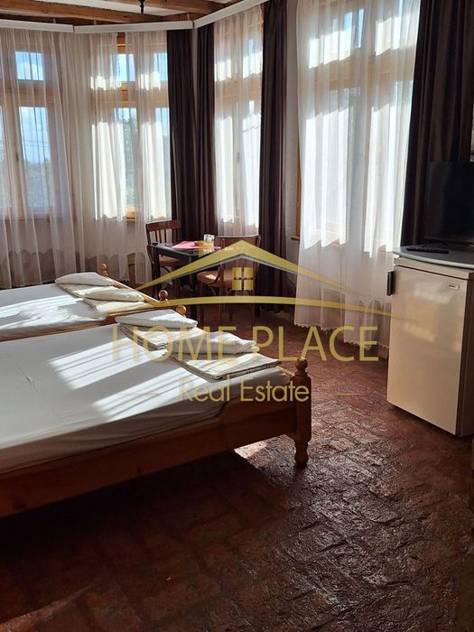 Продава се Хотел в Варна, м-т Боровец - юг - 660 кв.м за 680 €/кв.м - Снимка #8