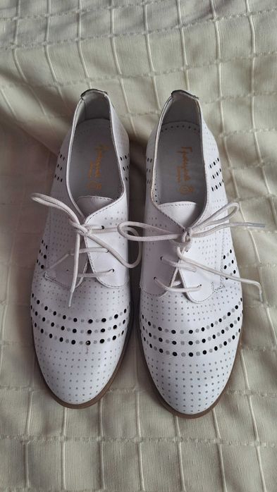 Дамски обувки, естествена кожа