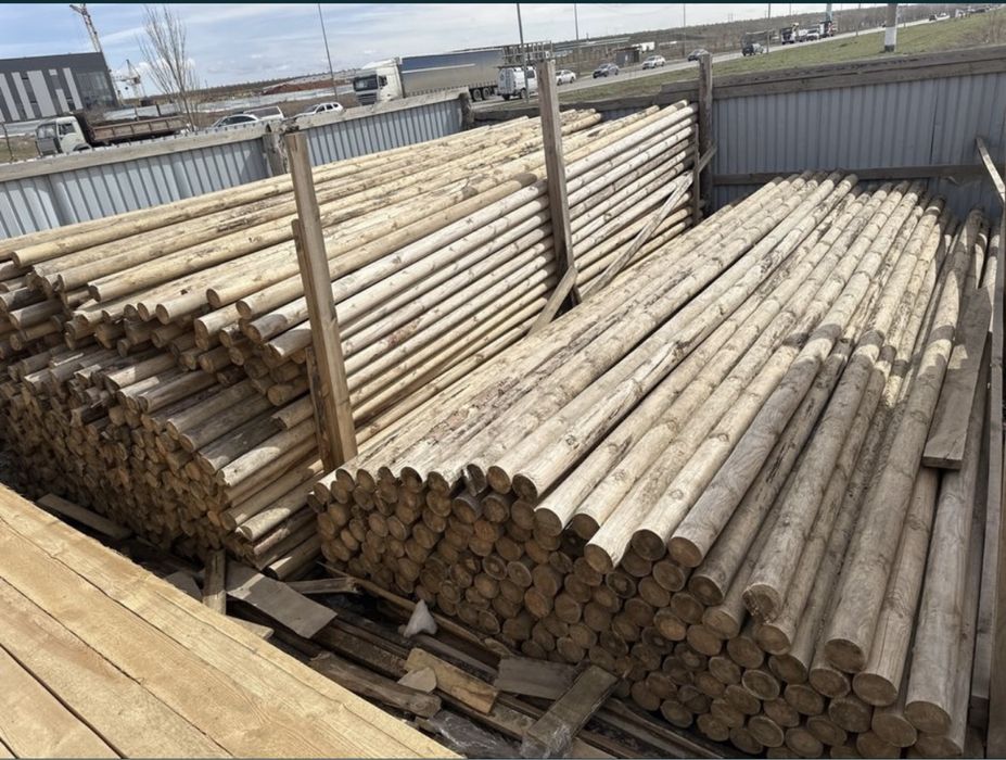 Доска брус стропила