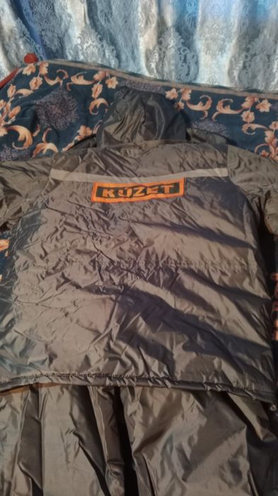 Продам зимний костюм