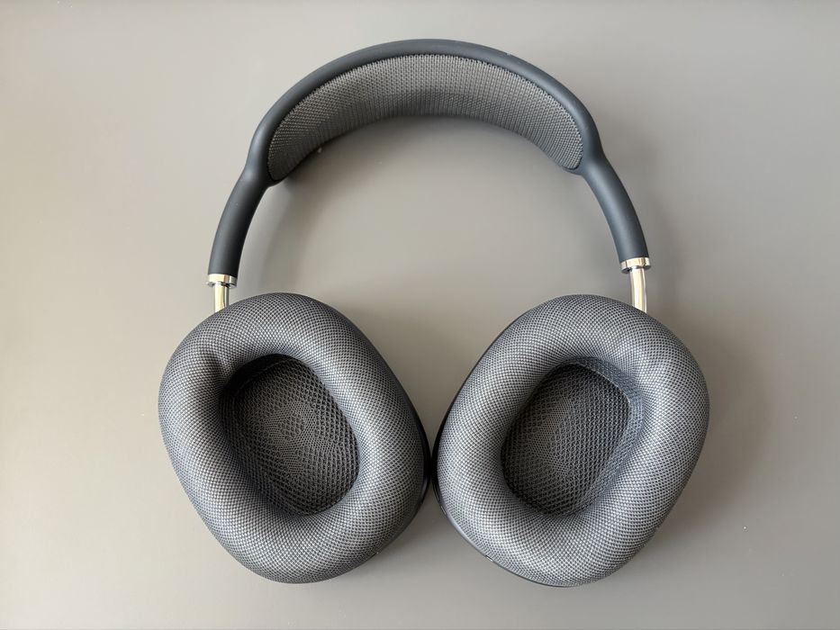APPLE AirPods Max with Smart Case 1st gen
