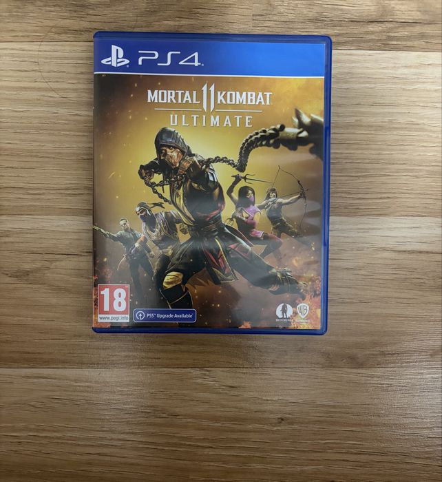 Игри за ps4 няма проблем с дисковете и няма скъсани калъфки за дисковете