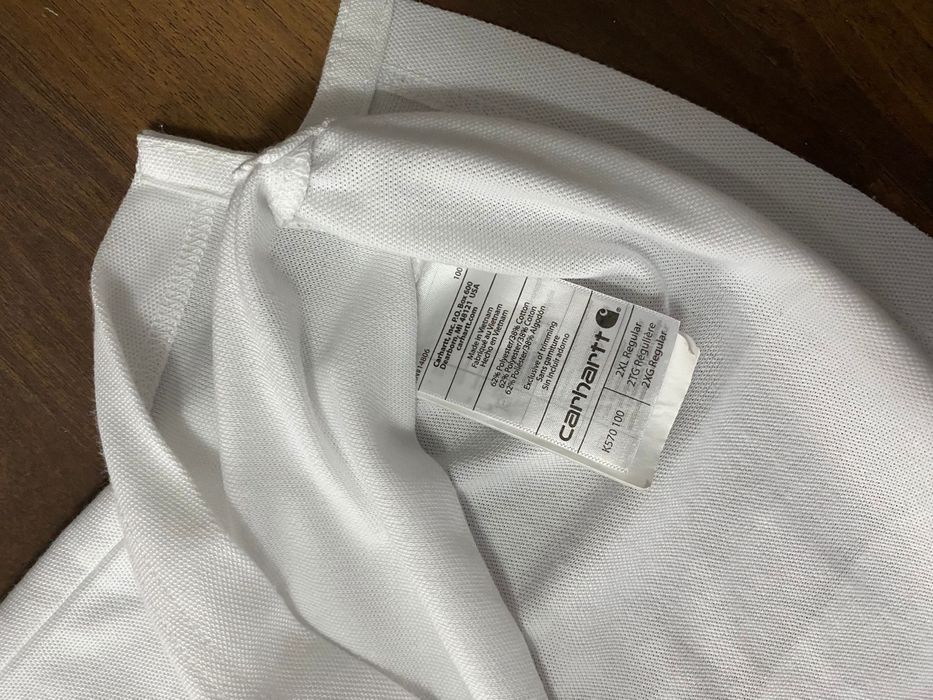 Tricou Carhartt impecabil