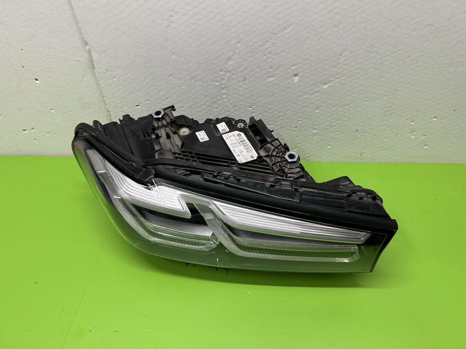 Far faruri bmw G30 G31 lci full led adaptiv 2020-2023 dreapta