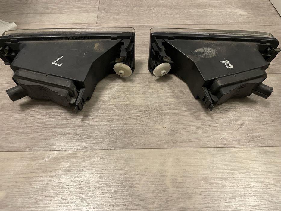 Продам противотуманки Hella для БМВ Е38