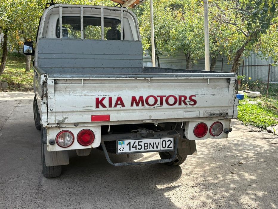 Киа бонго3  4x4  2010