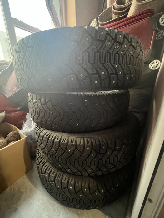 Продается зимный шины