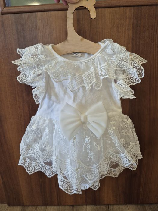 Бебешка рокля 9-12м.