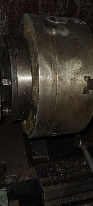 Токарный патрон 250