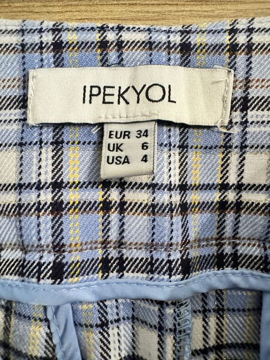 Женский костюм марки Ipekyol
