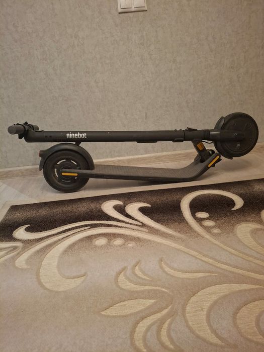 Электросамокат Ninebot KickScooter E25