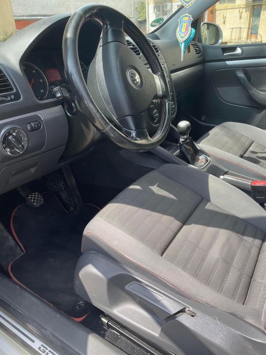 Volkswagen Golf 5 1.9 TDI – 2006 | Investiții recente