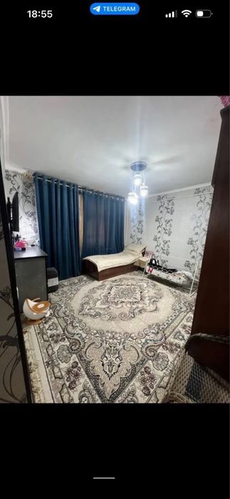 Srochna Qarshida hovli sotiladi Gaz svet suvi yaxshi