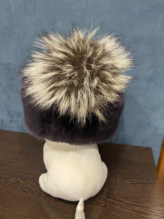 Продам норковую шапку.