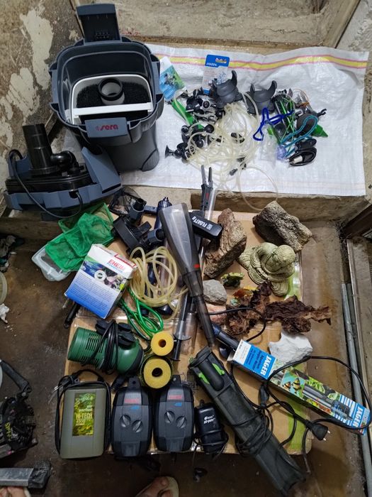 Vând mai multe produse de acvaristica