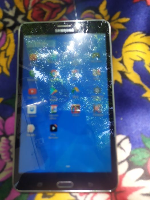 Планшет Samsung galaxy Tab SM-T231 сотилади